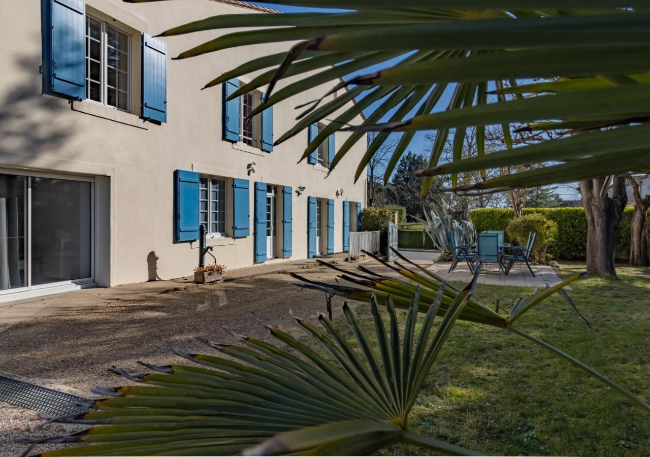 Chambres Et Gites Les Deux Chenes Pres De Bergerac Le Fleix Esterno foto