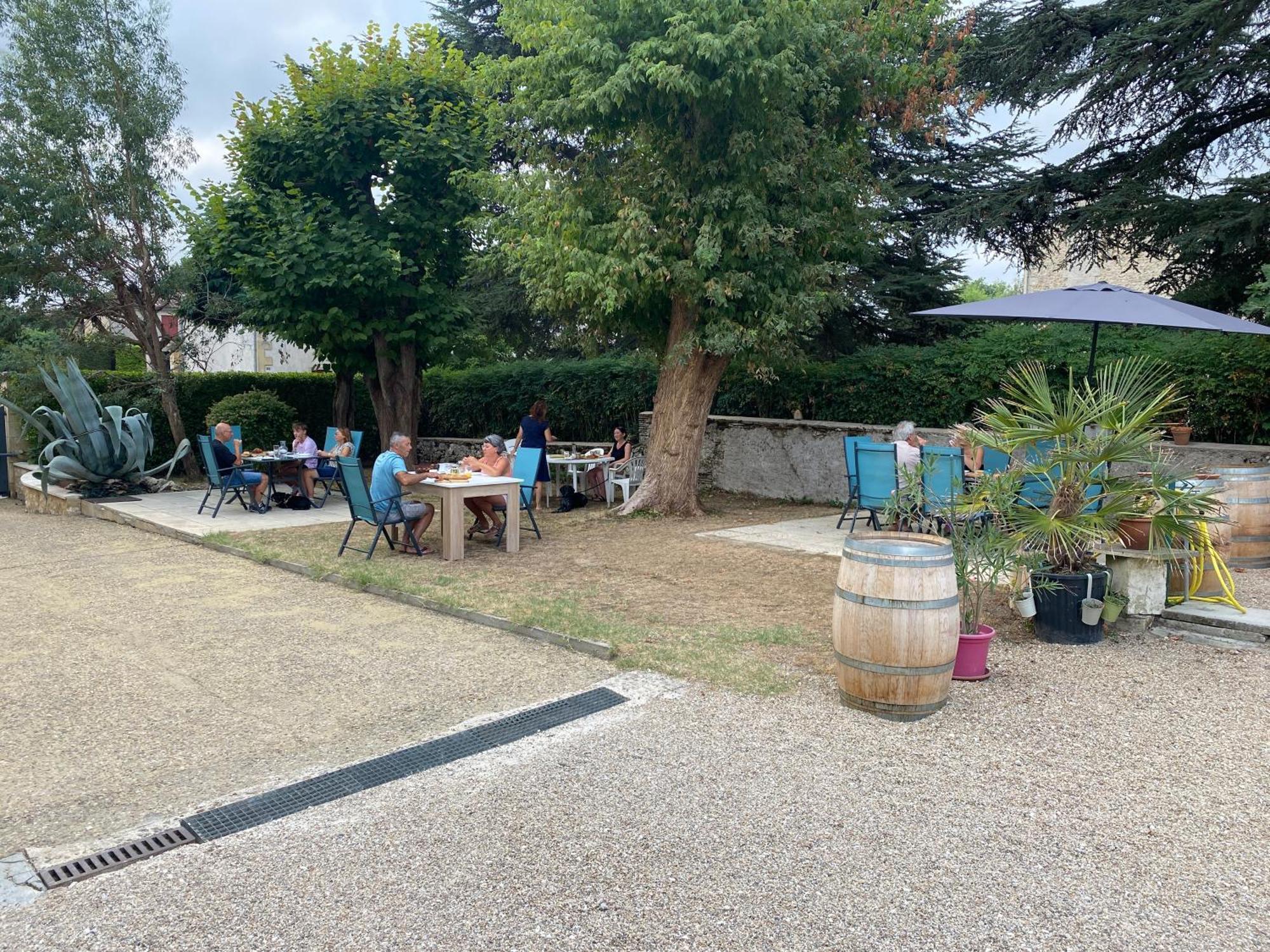 Chambres Et Gites Les Deux Chenes Pres De Bergerac Le Fleix Esterno foto